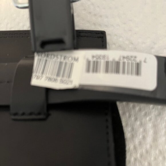 Rebecca Minkoff leather belt bag. - Picture 3 of 5